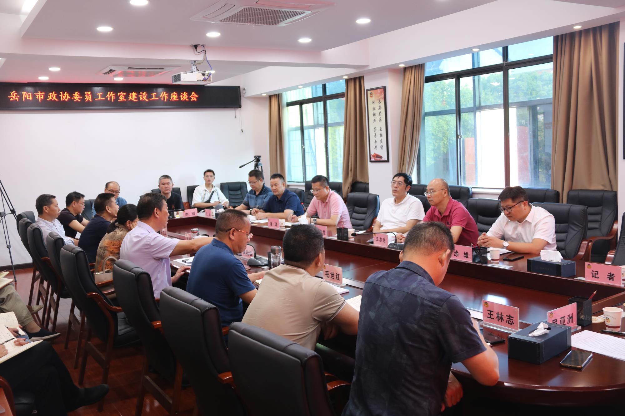 gaiIMG_4704.jpg gaiIMG_4704.jpg